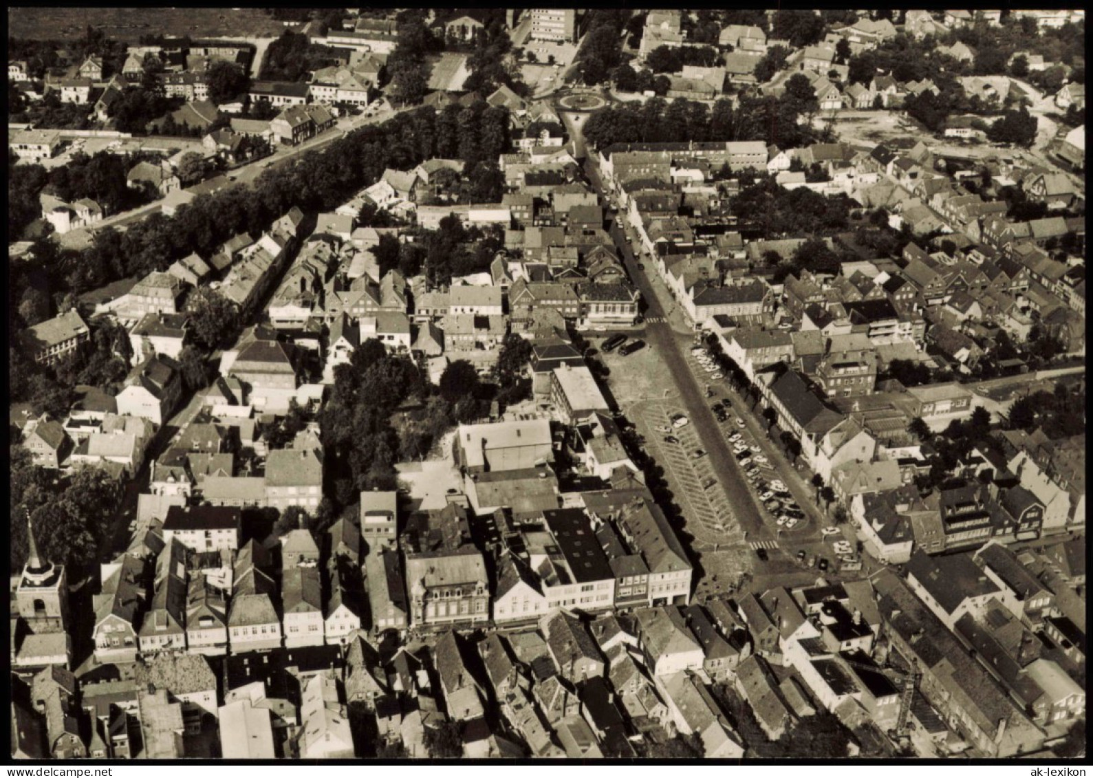 Ansichtskarte Aurich-Leer (Ostfriesland) Luftbild Markt Und Innenansicht 1960 - Aurich