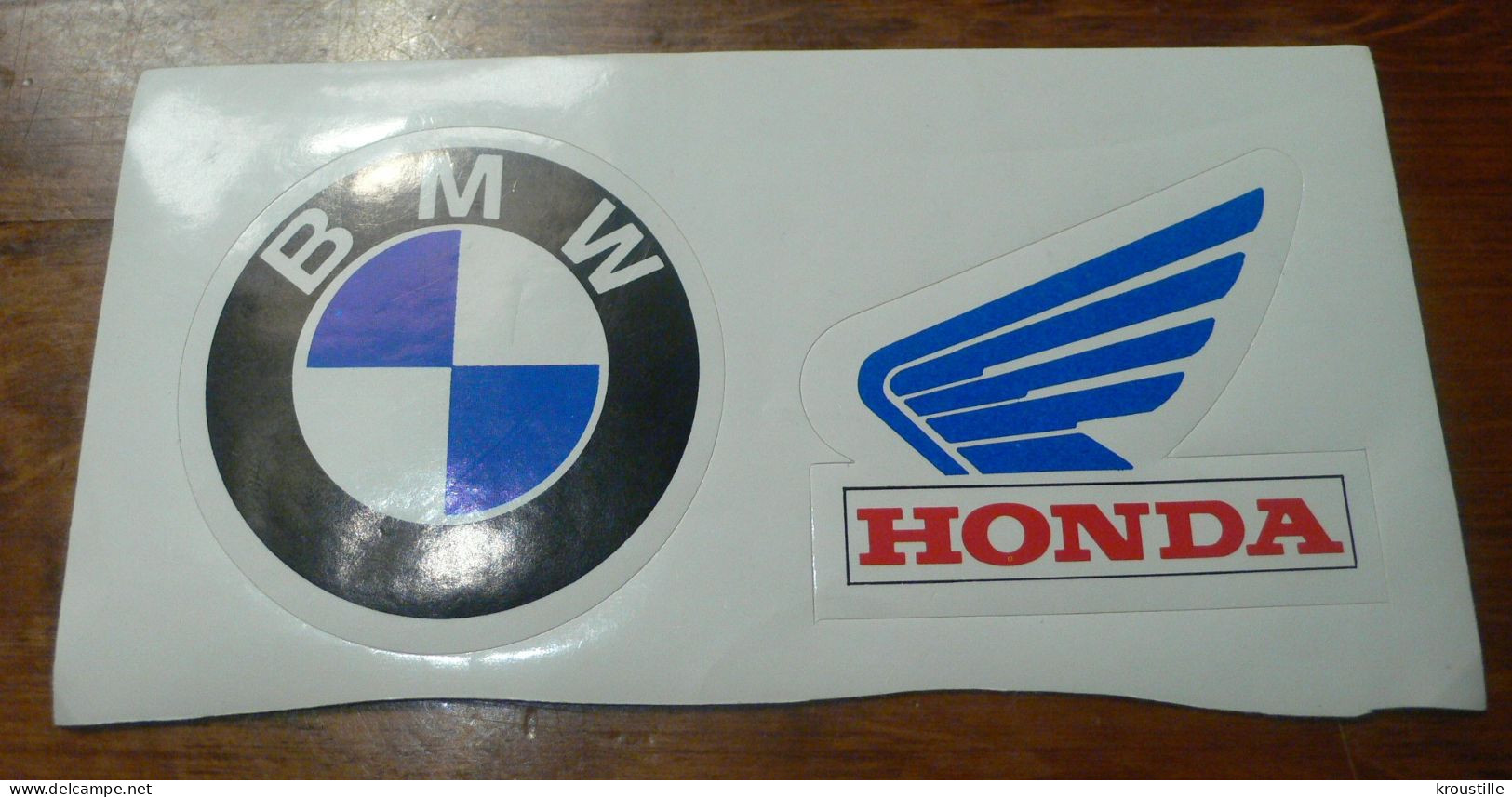 AUTOCOLLANT BMW ET HONDA (2 AUTOCOLLANTS SUR LE MEME SUPPORT) - Stickers