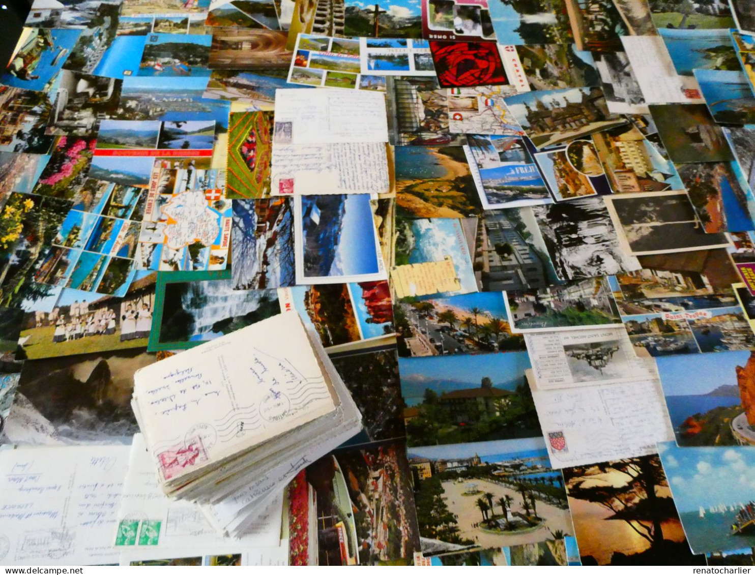 Lot De 400 Cartes Postales "France" écrites Et Neuves. - Collections & Lots