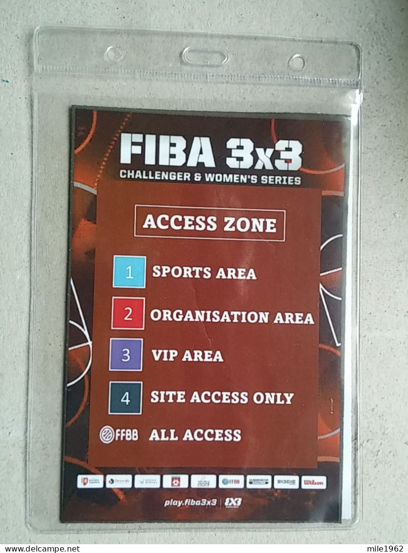 BASKETBALL FIBA 3X3 WOMEN, Accreditation  - Habillement, Souvenirs & Autres