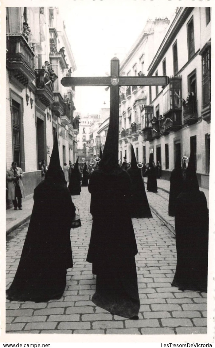 ESPAGNE - Sevilla - Cortège Religieux- Carte Postale - Sevilla