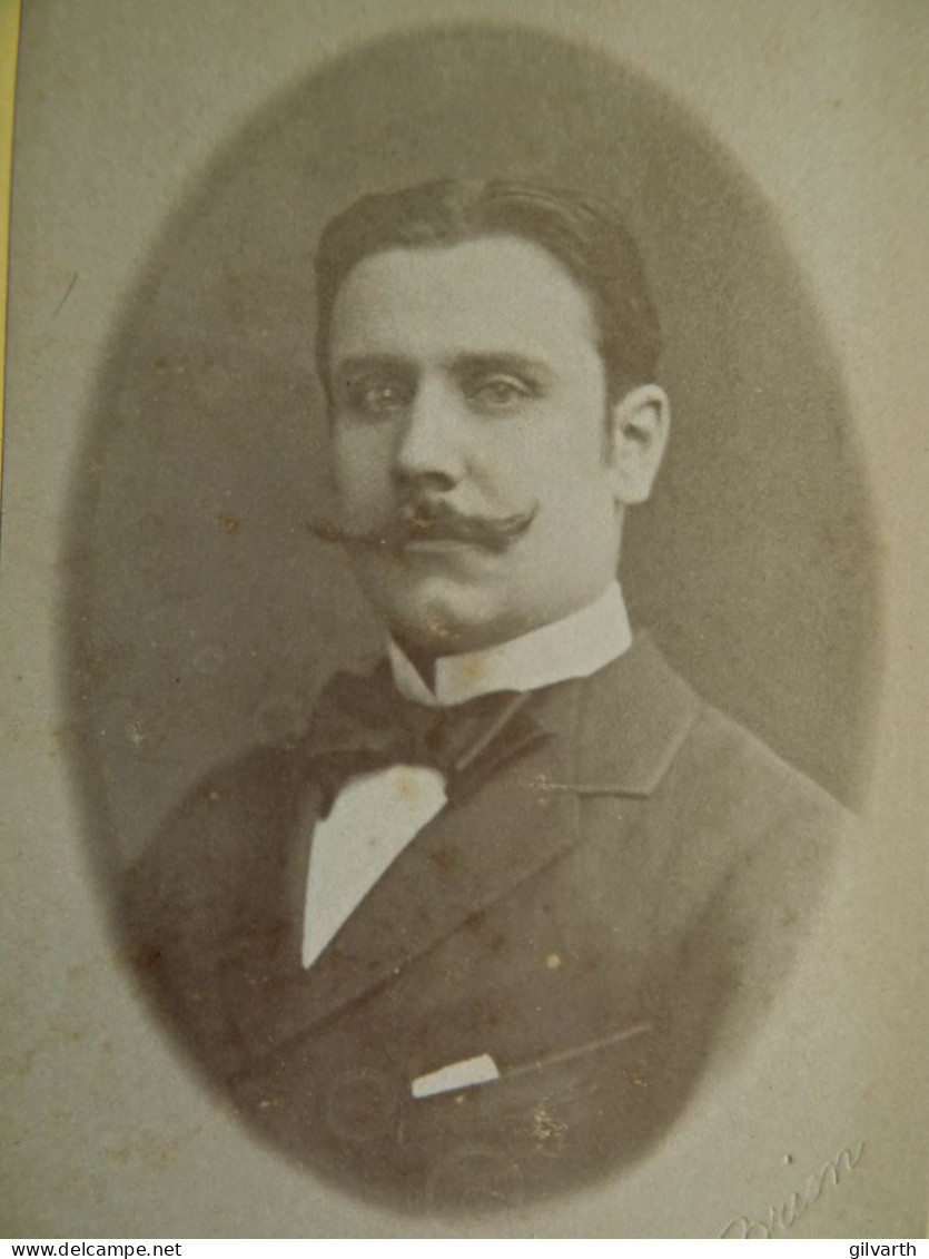 Photo CDV Brion Marseille  Portrait Homme élégant  Belle Moustache  CA 1880 - L447 - Alte (vor 1900)