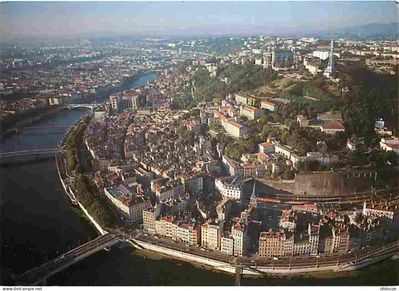 69 - Lyon - Vue Générale Aérienne - Notre Dame De Fourvière - CPM - Voir Scans Recto-Verso - Autres & Non Classés