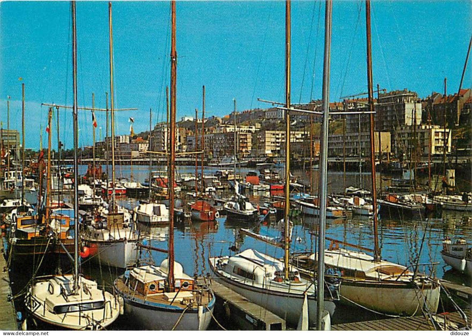 62 - Boulogne Sur Mer - Le Port De Plaisance - Bateaux - CPM - Carte Neuve - Voir Scans Recto-Verso - Boulogne Sur Mer