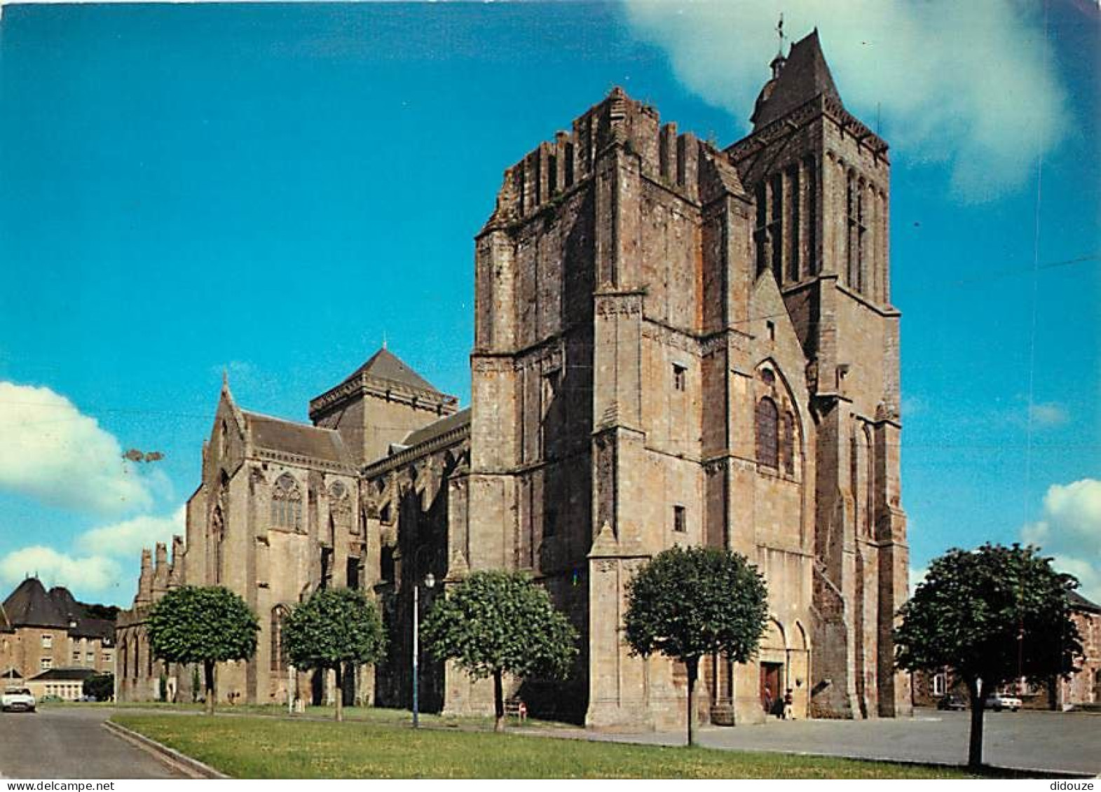 35 - Dol De Bretagne - La Cathédrale Saint-Samson - CPM - Carte Neuve - Voir Scans Recto-Verso - Dol De Bretagne