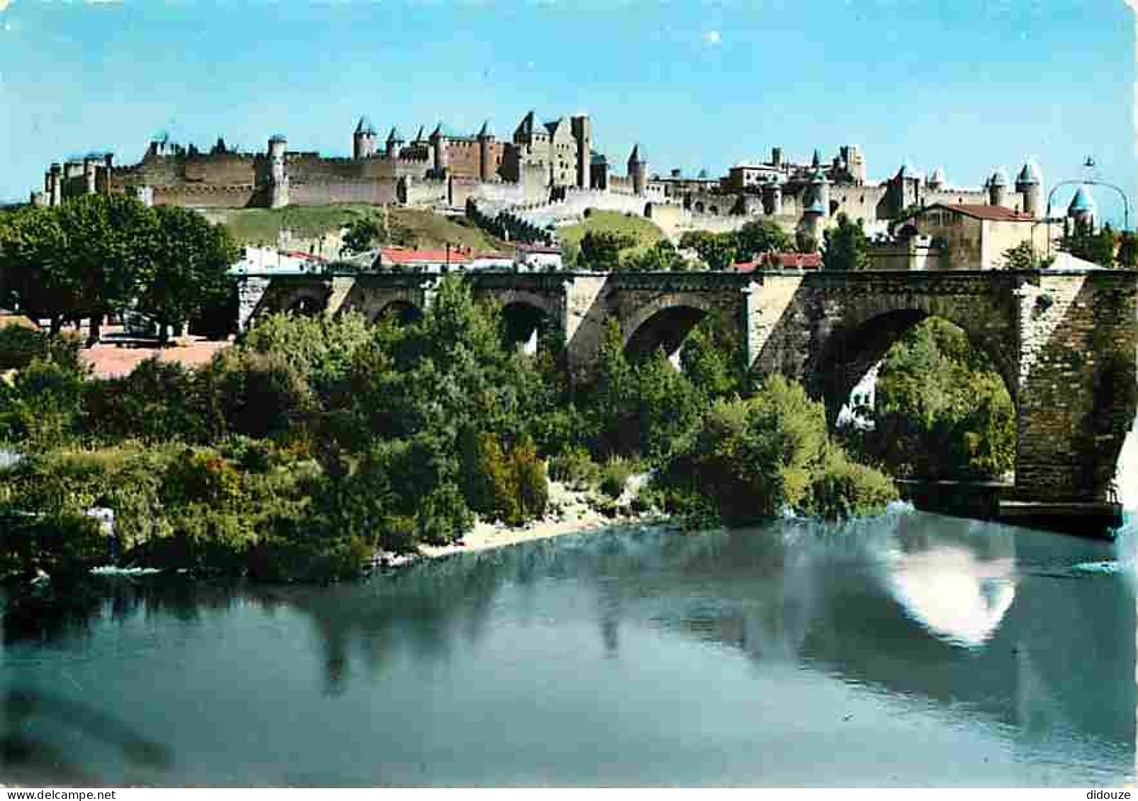 11 - Carcassonne - La Cité Médiévale - Le Pont Vieux Sur L'Aude - CPM - Voir Scans Recto-Verso - Carcassonne