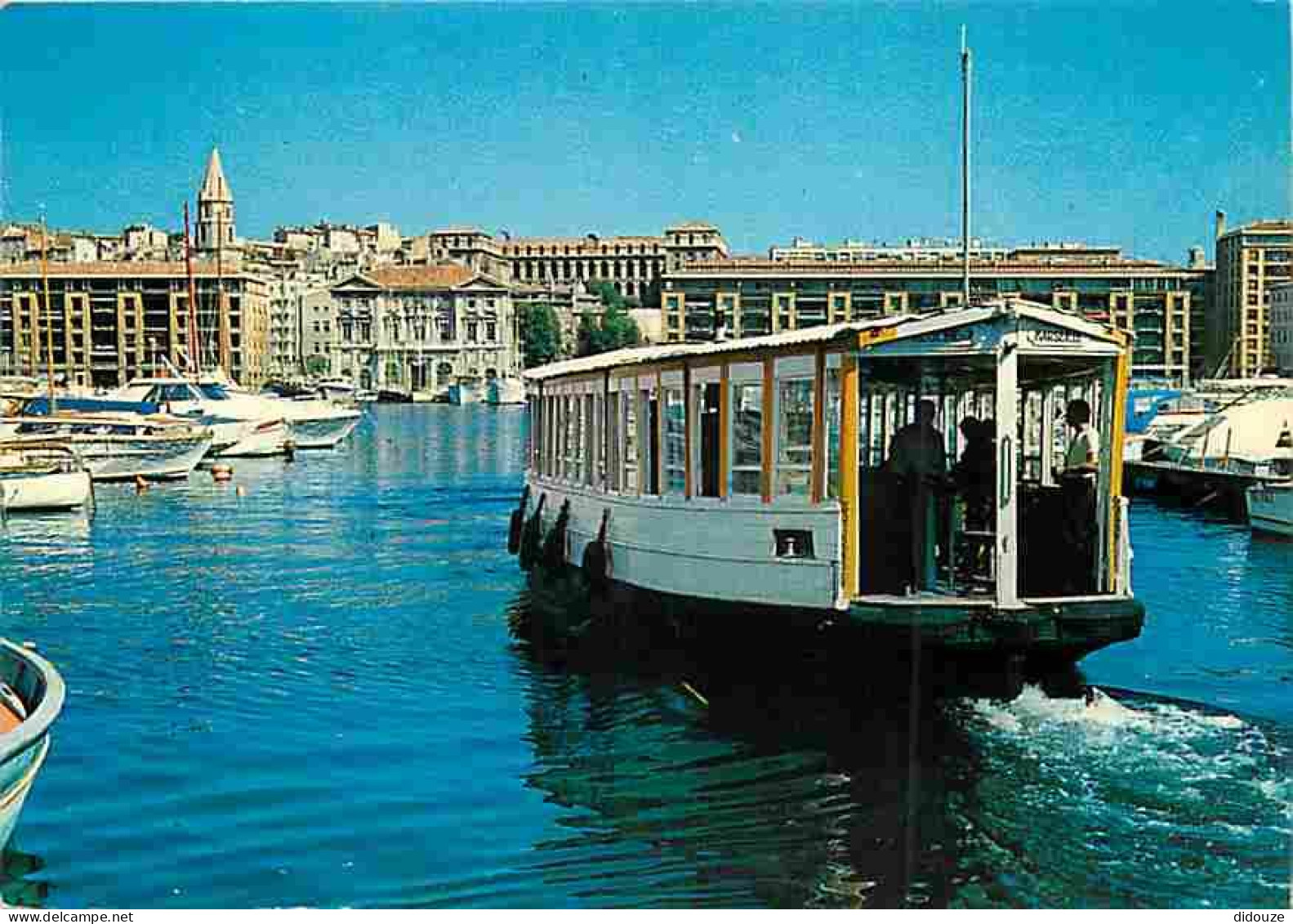 13 - Marseille - Le Port - Ferry Boat - Bateaux - CPM - Voir Scans Recto-Verso - Joliette, Port Area