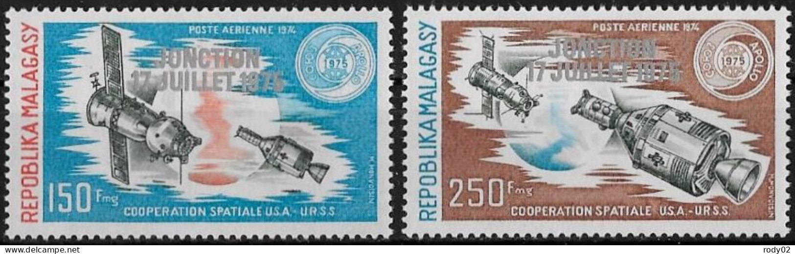 MADAGASCAR - ESPACE - PA 144/145 ET 153/154 - NEUF** MNH - Afrika