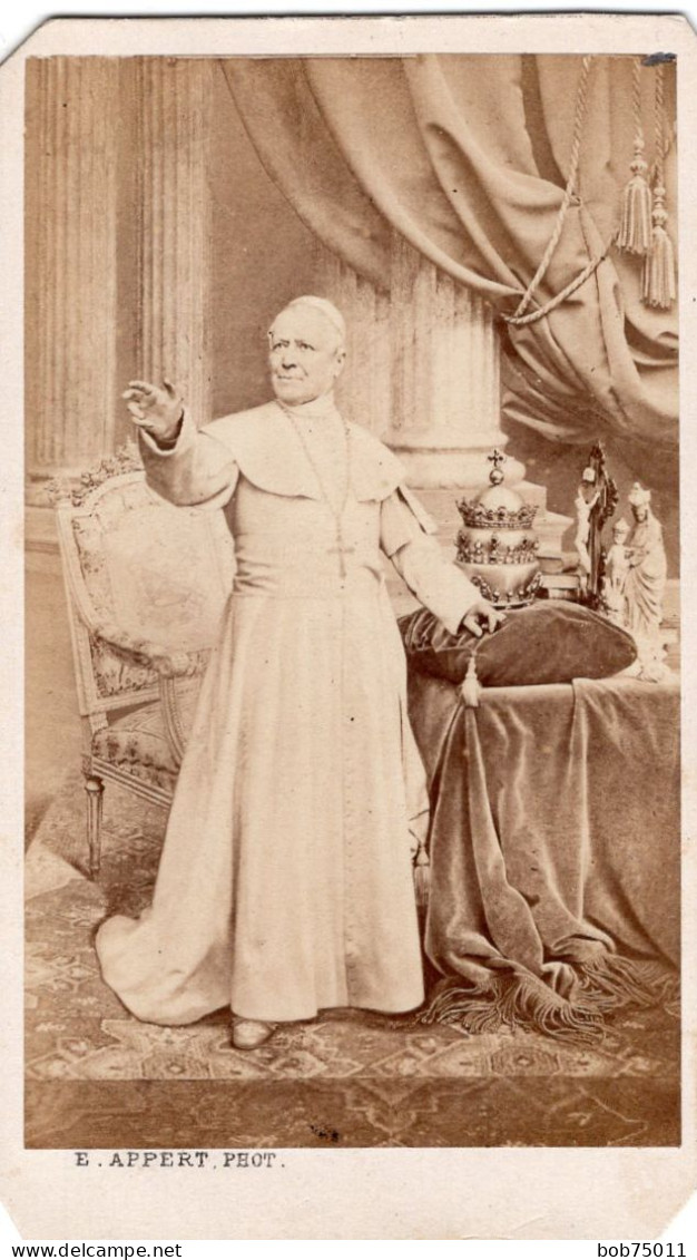 Photo CDV Du Pape Pie IX Posant Pour  Le Syllabus - Anciennes (Av. 1900)