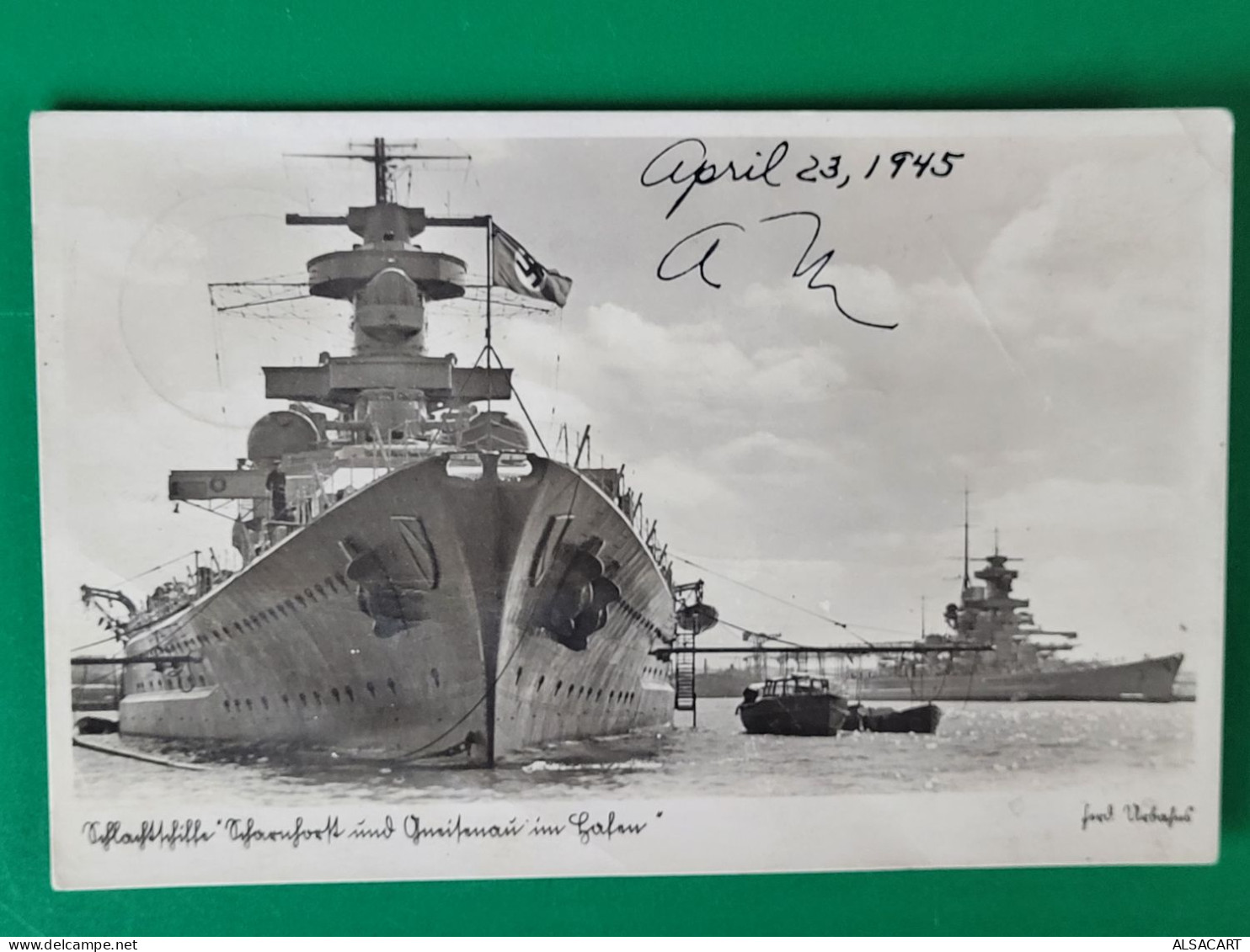 Carte Photo , Bateau De Guerre Allemand , Croix Gammé - Guerre