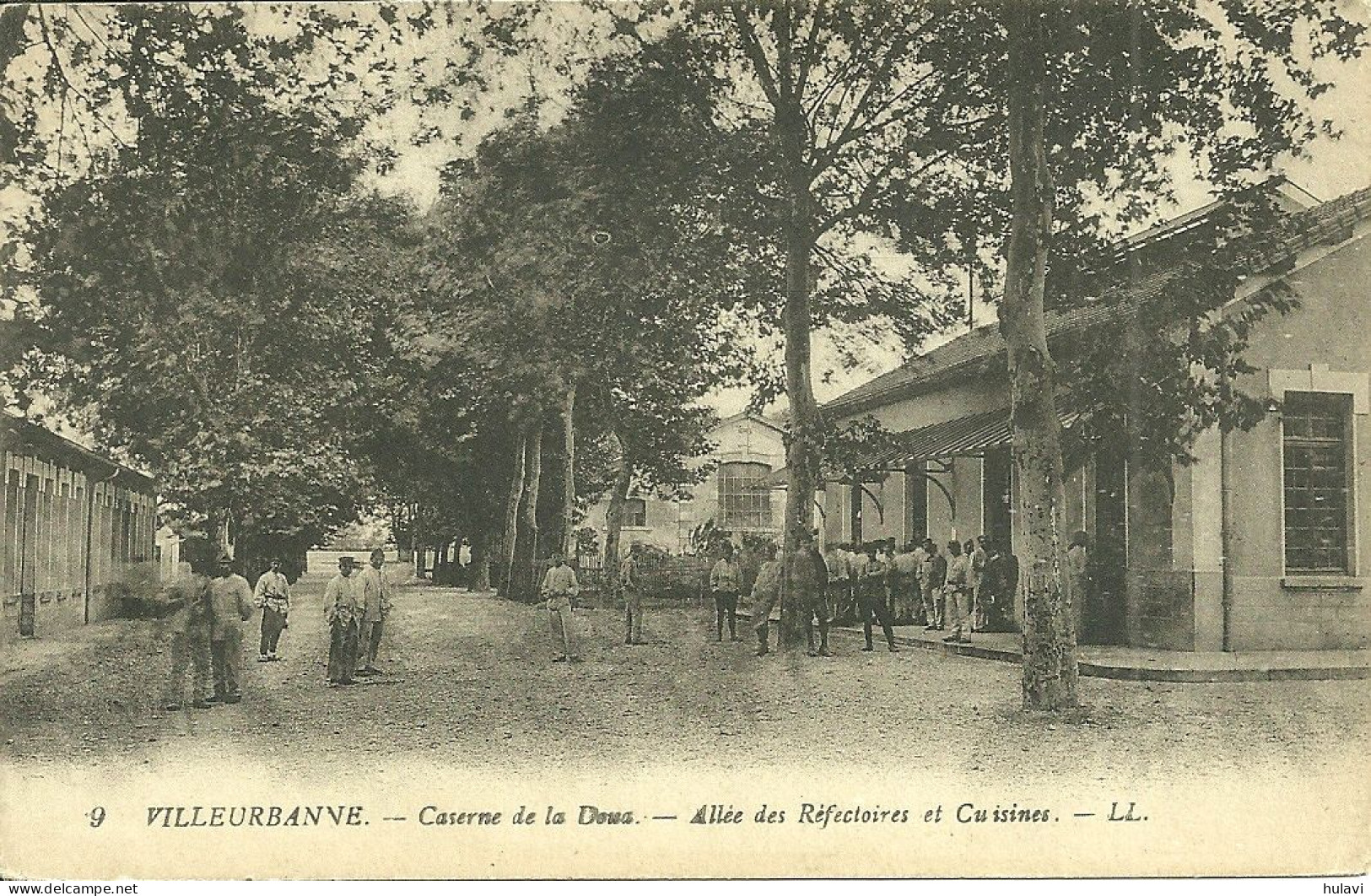 69  VILLEURBANNE - CASERNE DE LA DOUA - ALLEE DES REFECTOIRES ET CUISINES (ref 7930) - Villeurbanne