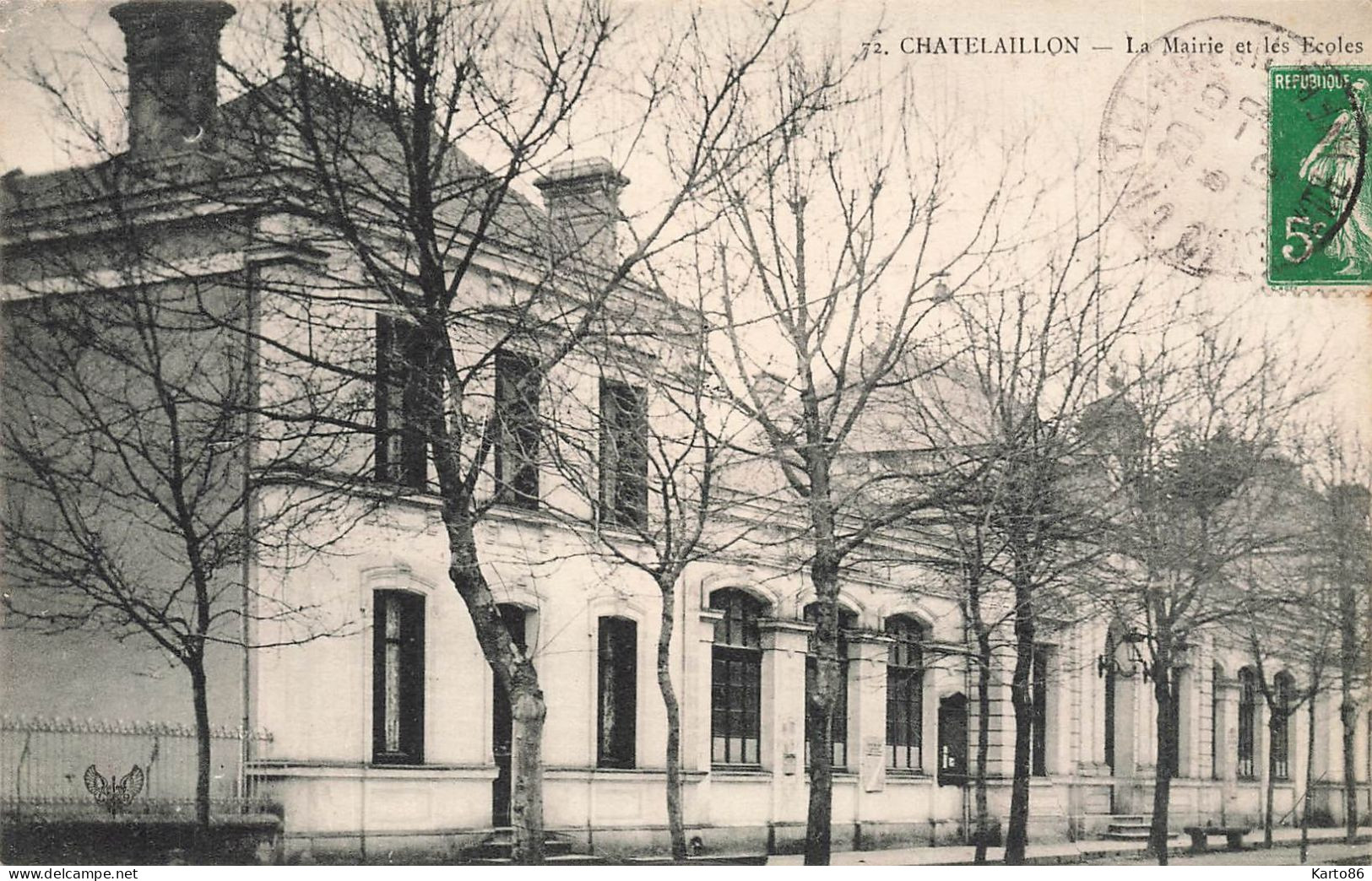 Chatelaillon * Les écoles Et La Mairie * école Groupe Scolaire - Châtelaillon-Plage