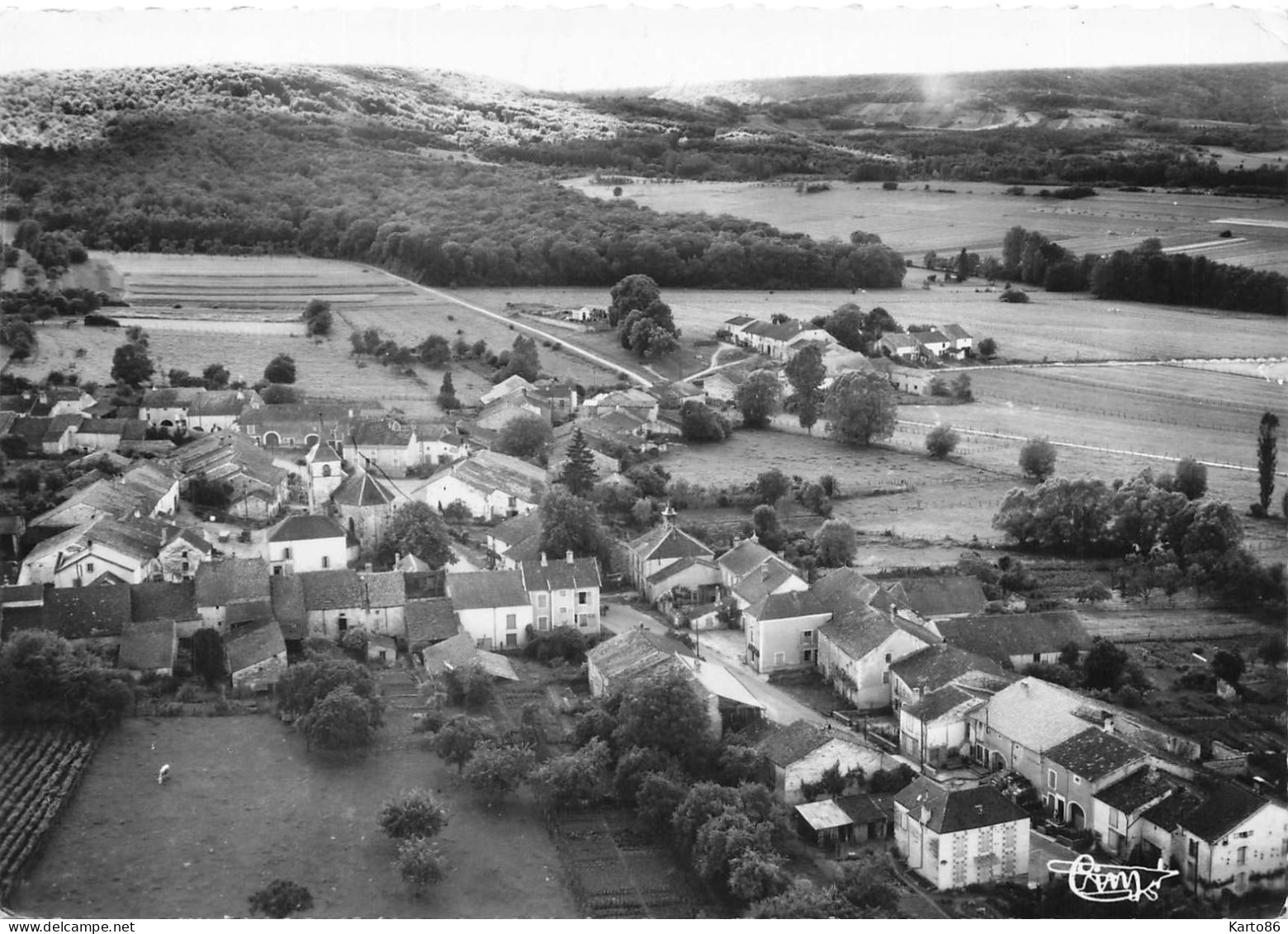 Neuvelle Les Voisey * Vue Générale Aérienne De La Commune - Autres & Non Classés