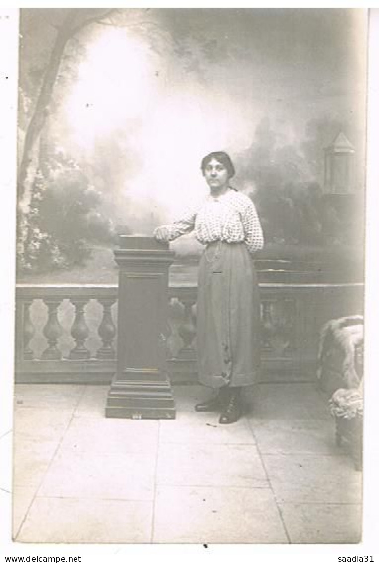 34  MONTPELLIER     ECRITE 1915 PHOTO FEMME - Montpellier