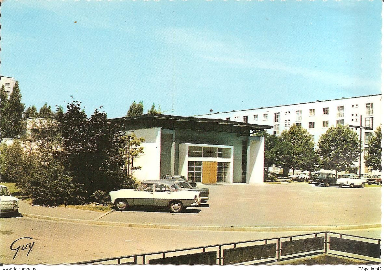 POISSY (78) L'Eglise Notre-Dame De Beauregard  CPSM GF - Poissy