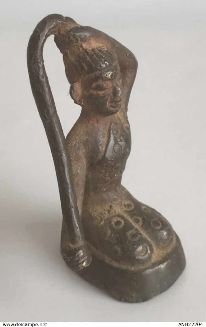 Antique Et Rare Amulette / Statuette De Mae Per - Bronze - Thailande, 18ème / 19ème Siècle - Arte Asiatica