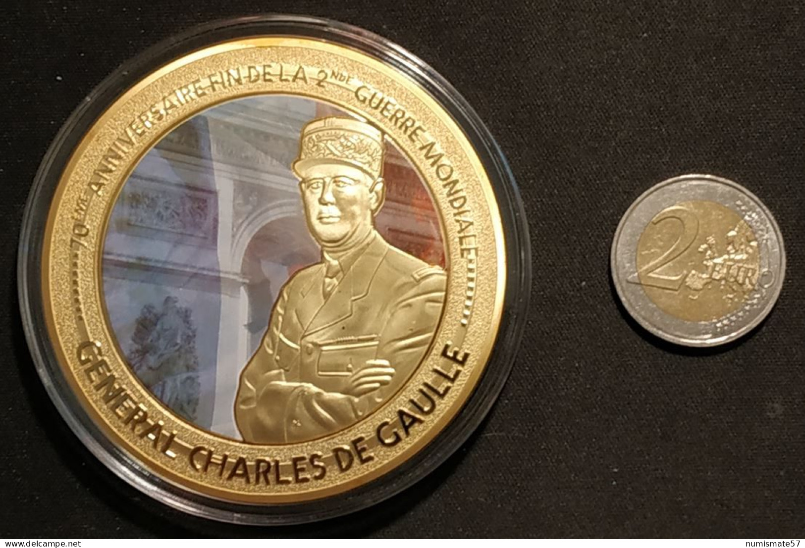 Médaille General De Gaulle - 70éme Anniversaire De La Libération - Cuivre Plaqué Or (dorée à L'or Fin) - WWII - Francia