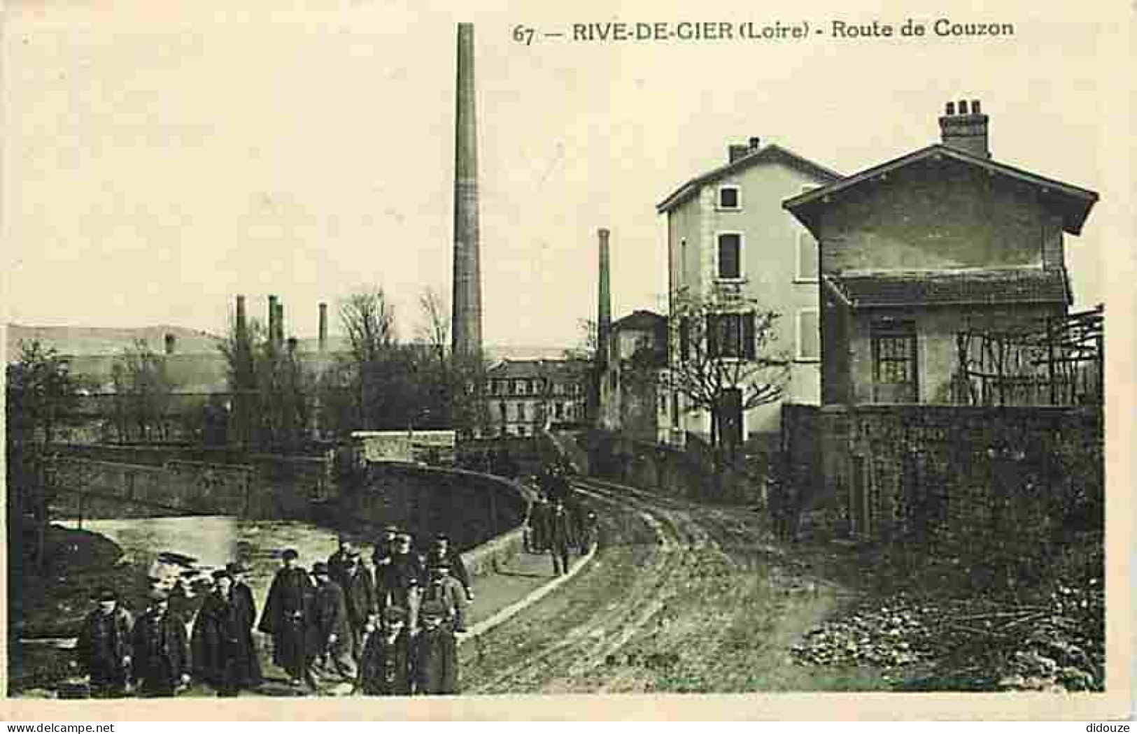 42 - Rive De Gier - Route De Couzon - Animée - CPA - Voir Scans Recto-Verso - Rive De Gier