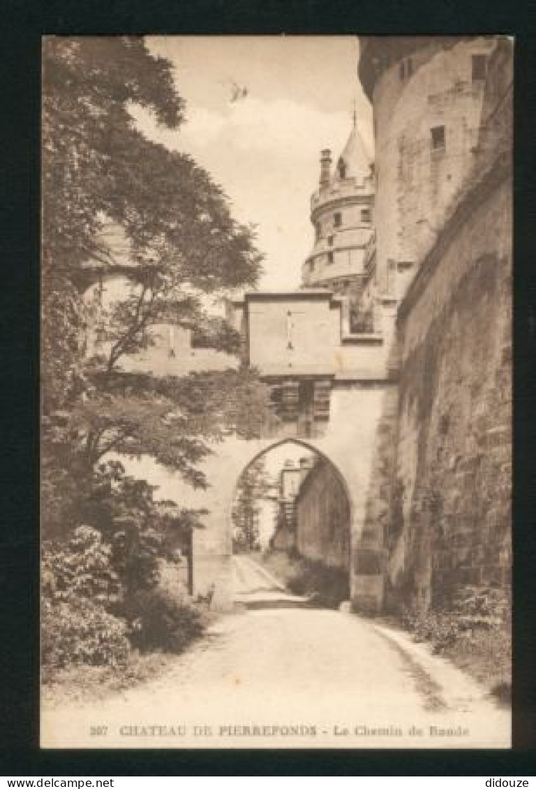 60 - Château De Pierrefonds - Le Chemin De Ronde - Carte Vierge - Pierrefonds