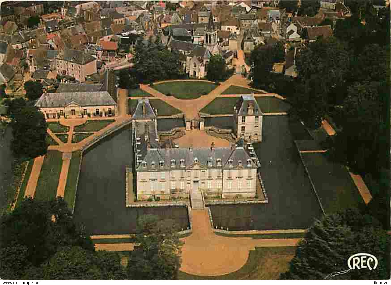 Chateaux - Château De Lignières - Vue Aérienne - Cher - Carte Neuve - CPM - Voir Scans Recto-Verso - Castles