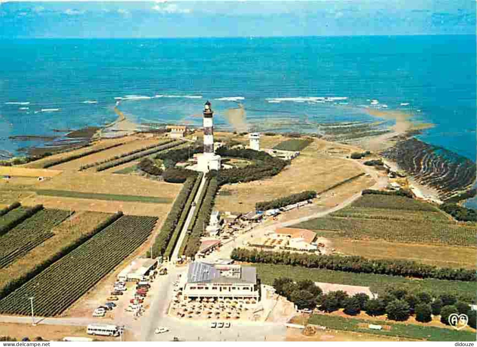 17 - Ile D'Oléron - Saint Denis D'Oléron - Le Phare De Chassiron - Vue Aérienne - CPM - Voir Scans Recto-Verso - Ile D'Oléron