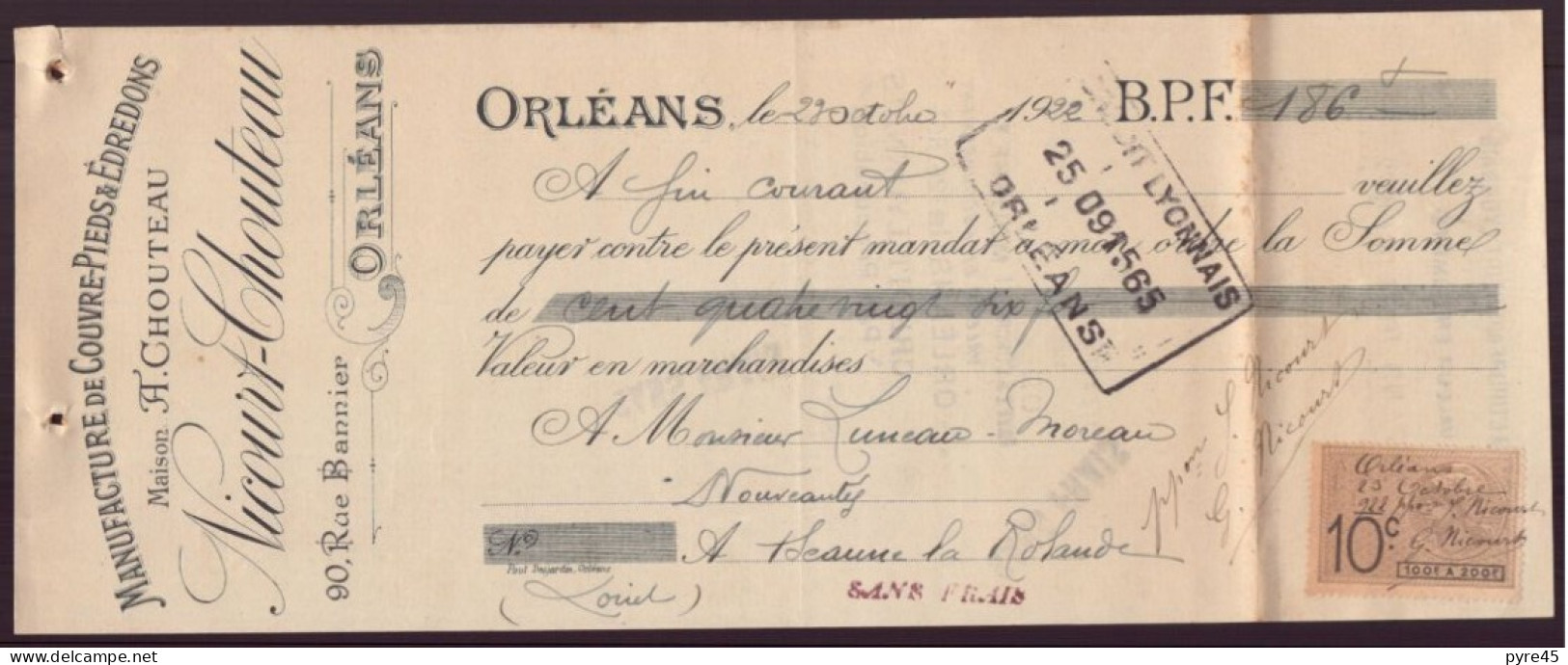 CHEQUE DU 29 / 10 / 1922 MANUFACTURE DE COUVRE PIEDS & EDREDONS A ORLEANS - Cheques En Traveller's Cheques
