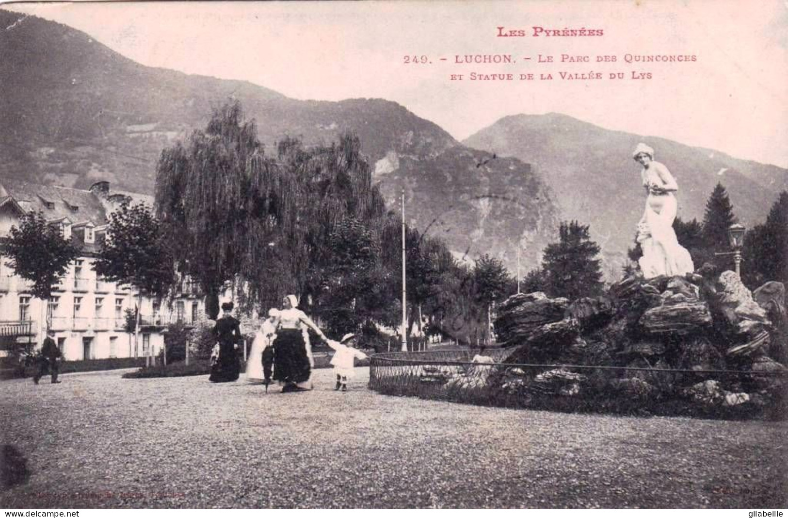 31 - Haute Garonne -  LUCHON -  Le Parc Des Quinconces Et Statue De La Vallée Du Lys - Luchon