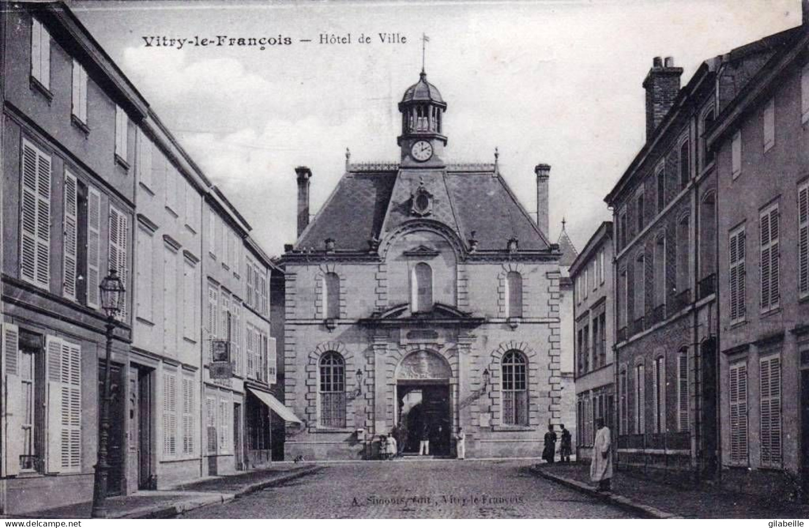 51 - Marne -  VITRY Le FRANCOIS -  Hotel De Ville - Vitry-le-François