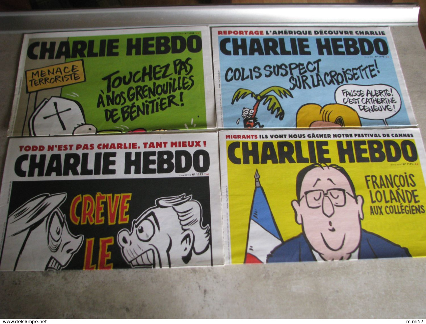 LOT De 34 Numéros De CHARLIE HEBDO - Humour