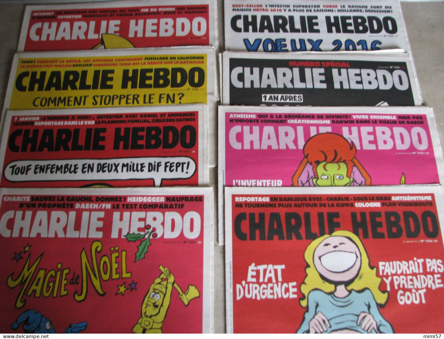 LOT De 34 Numéros De CHARLIE HEBDO - Humour