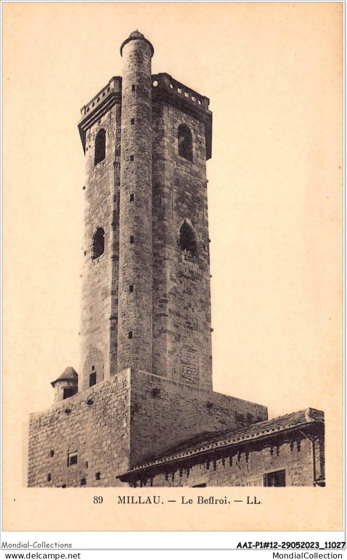 AAIP1-12-0039 - MILLAU - Le Beffroi - Millau