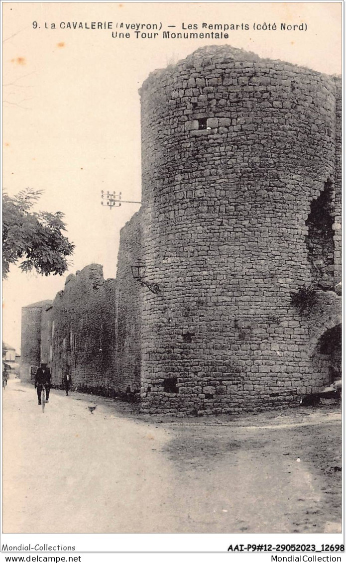 AAIP9-12-0874 - LA CAVALERIE - Les Remparts -Une Tour Monumentale - La Cavalerie