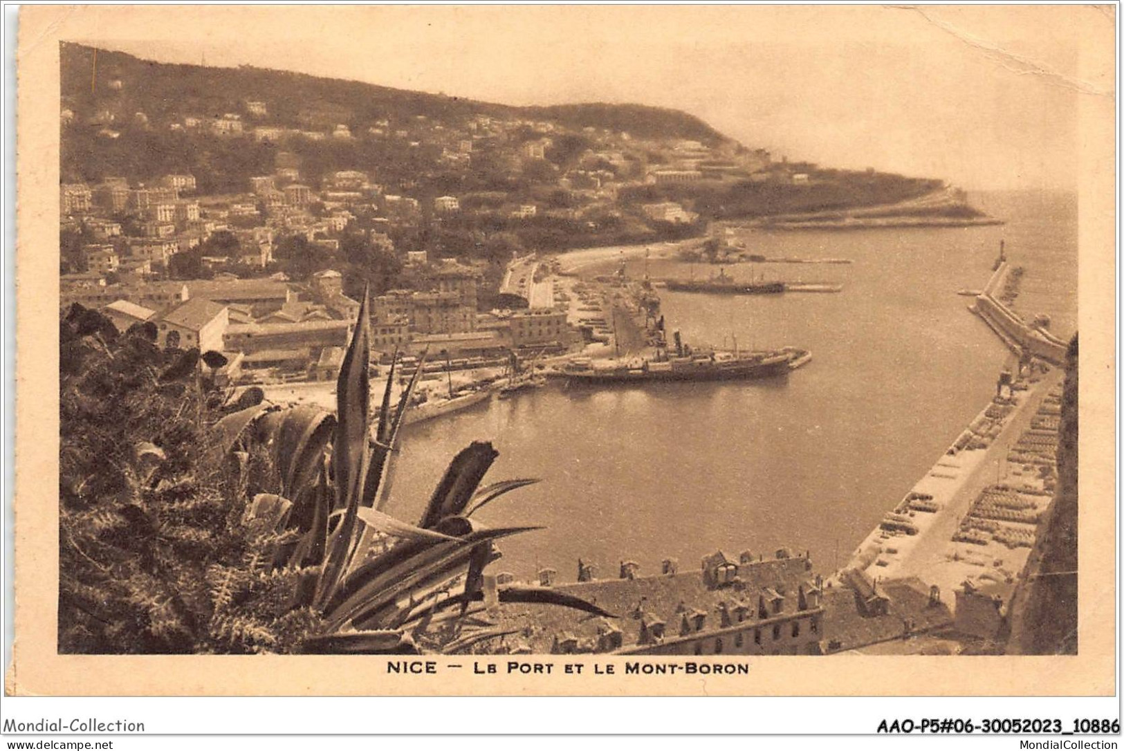 AAOP5-06-0397 - NICE - Le Port Et Le Mont-Boron - Transport (sea) - Harbour