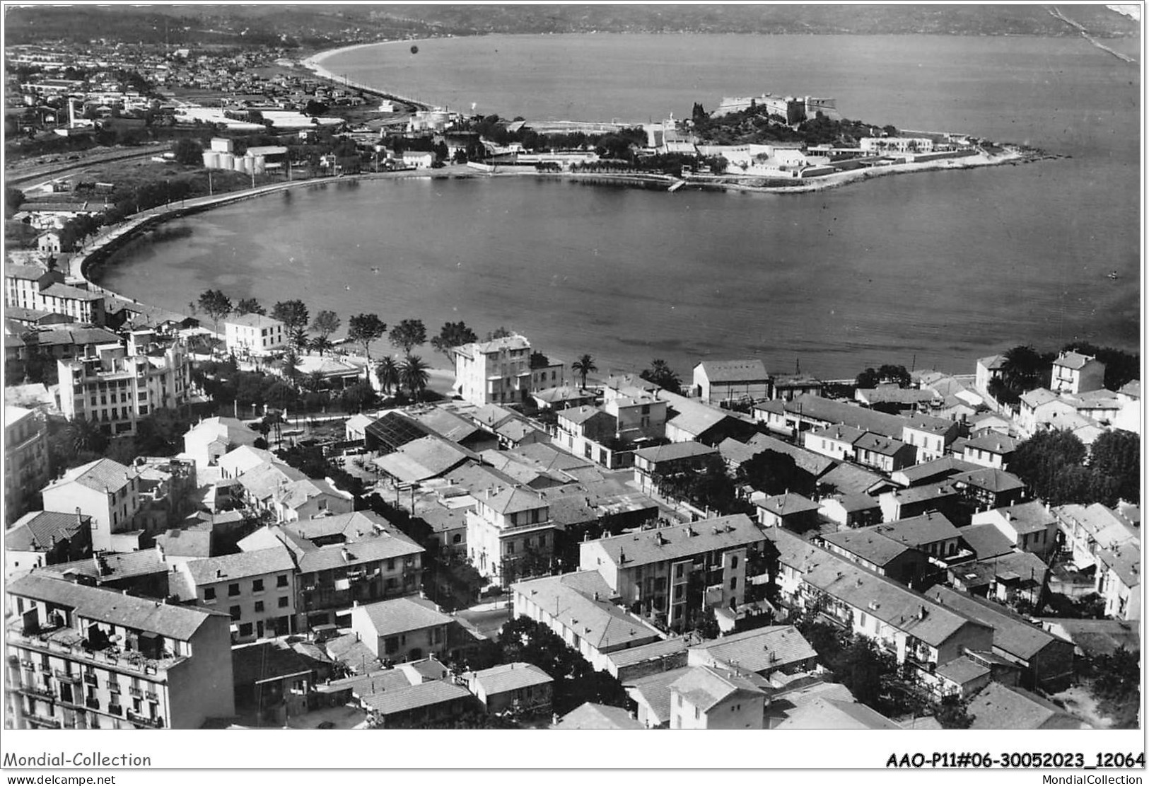 AAOP11-06-0990 - ANTIBES - L'ANSE - Saint-Roch - Le Fort Carré - Cap D'Antibes - La Garoupe