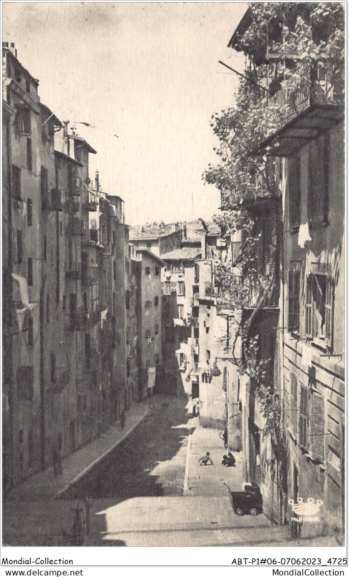 ABTP1-06-0050 - NICE - Une Rue De La Vieille-Ville - Life In The Old Town (Vieux Nice)