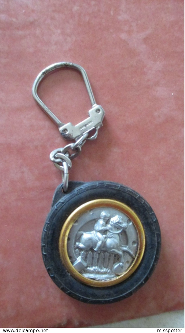 Porte Clé Vintage Café Du Globe Bar PMU Marles-les-Mines - Key-rings