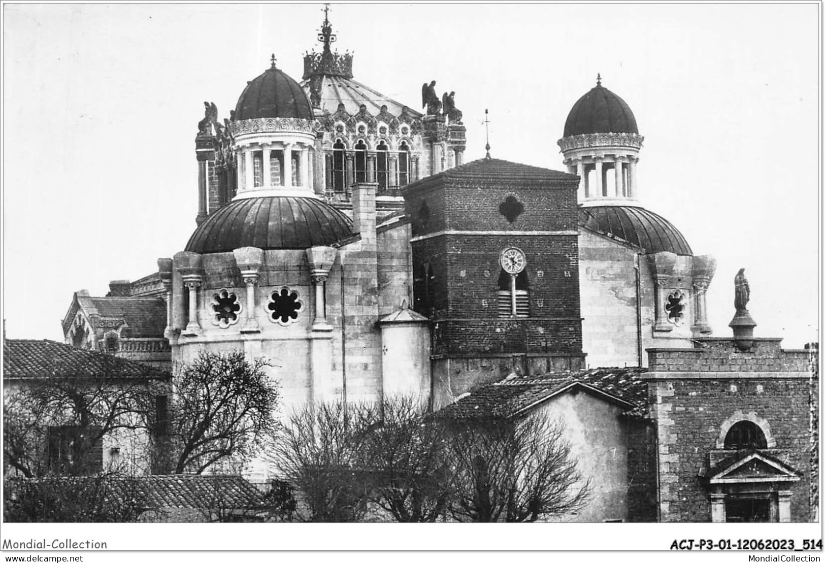 ACJP3-01-0207 -  La Basilique Et L'ancienne Eglise D'ARS - Ars-sur-Formans