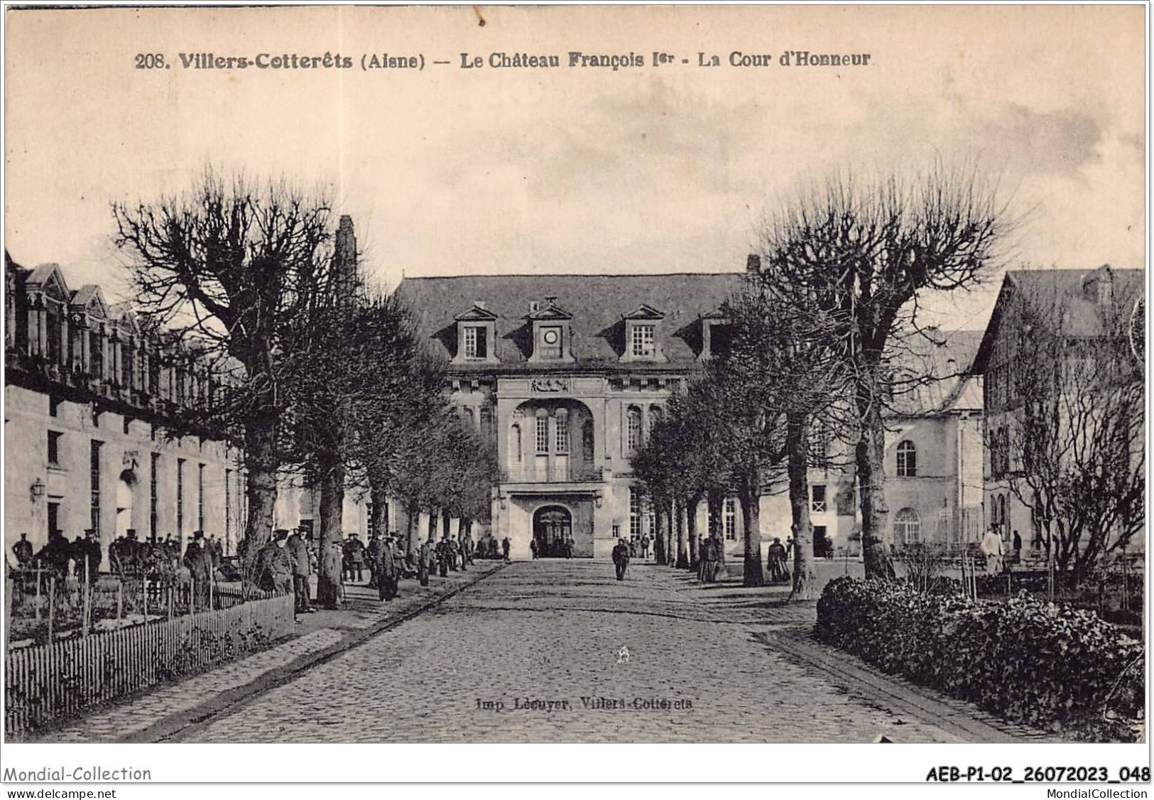 AEBP1-02-0025 - VILLERS-COTTERETS - Le Château François Ier - La Cour D'Honneur  - Villers Cotterets