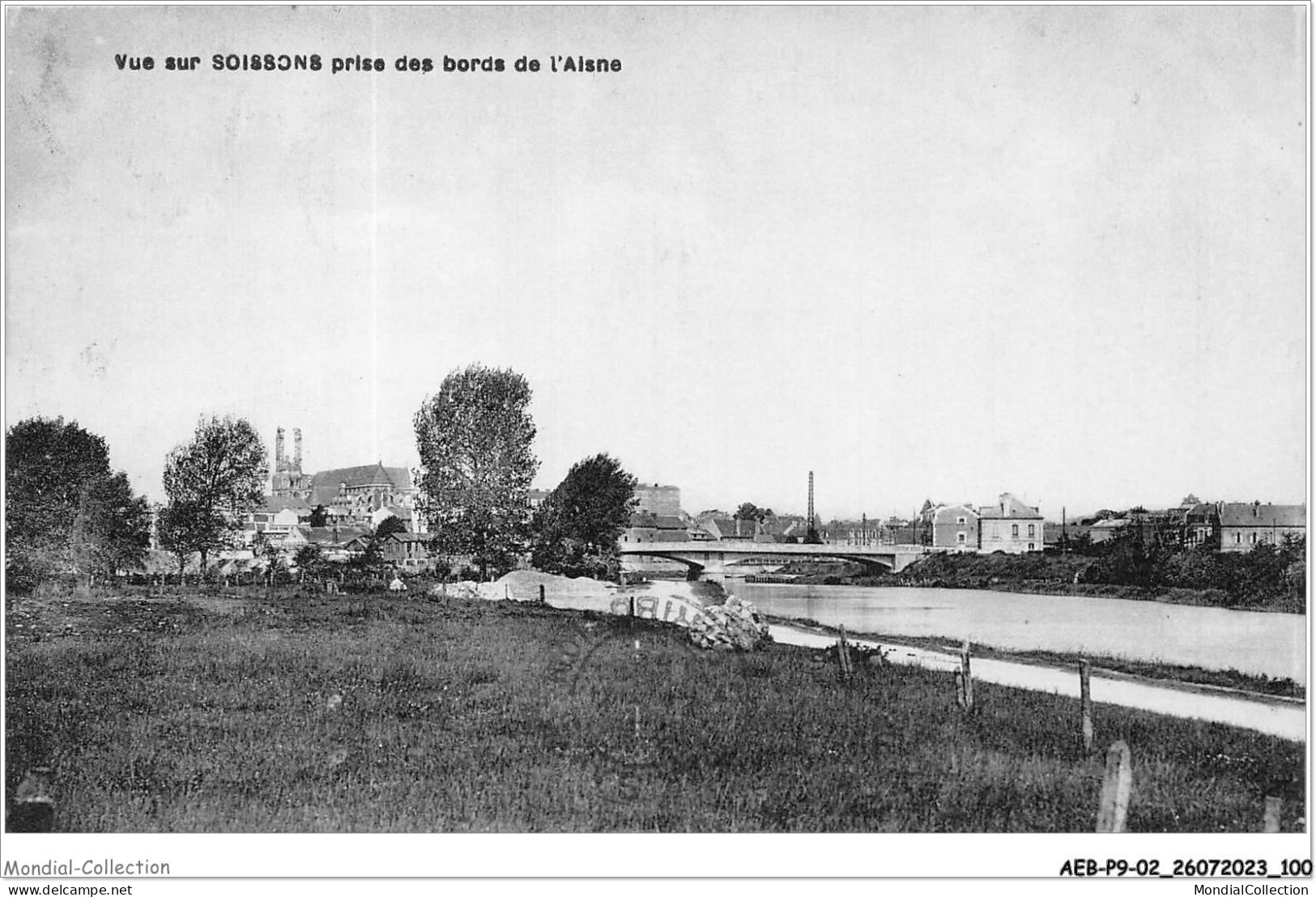 AEBP9-02-0827 - Vue Sur SOISSONS Prise Des Bords De L'Aisne - Soissons