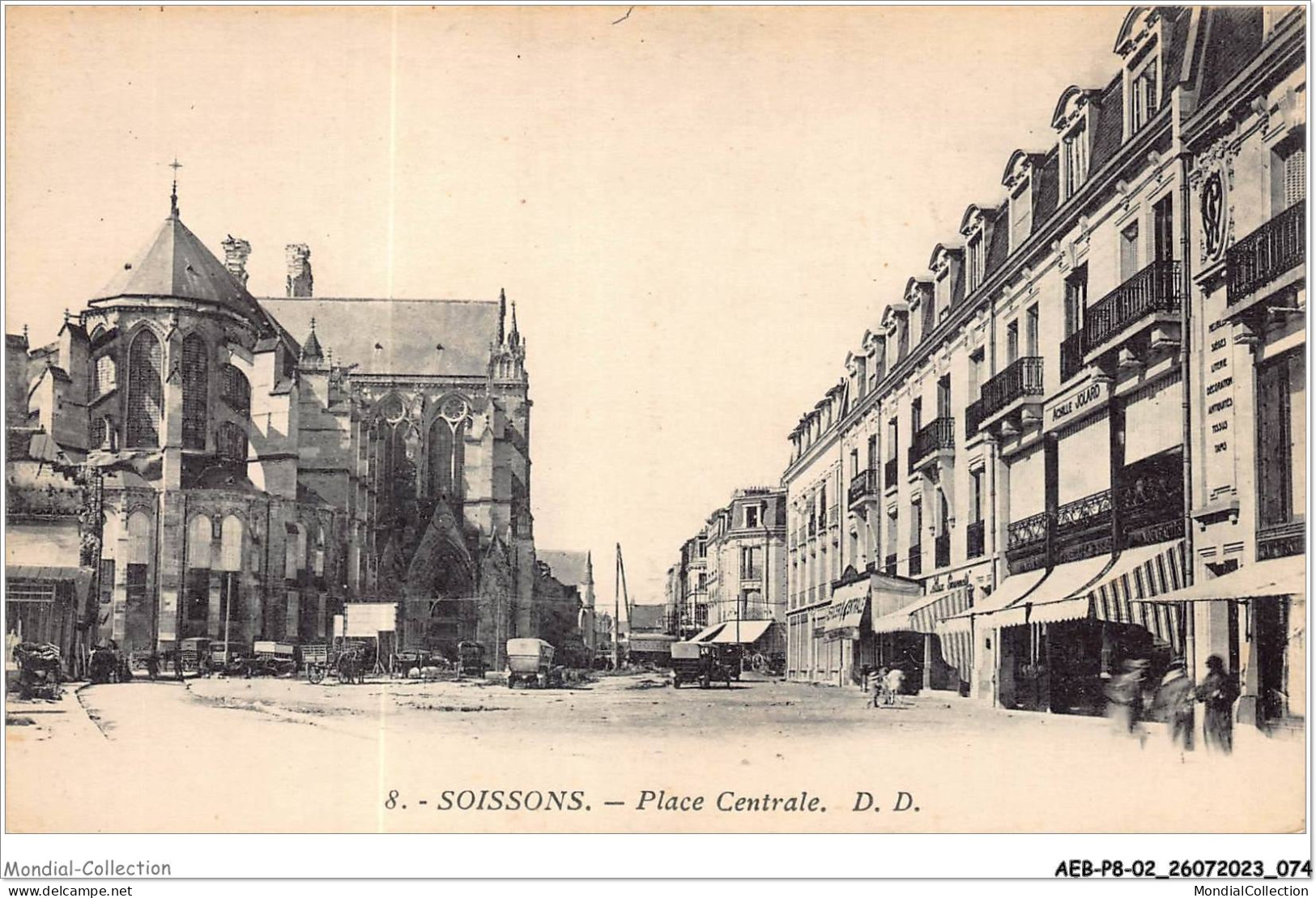 AEBP8-02-0720 - SOISSONS - Place Centrale  - Soissons
