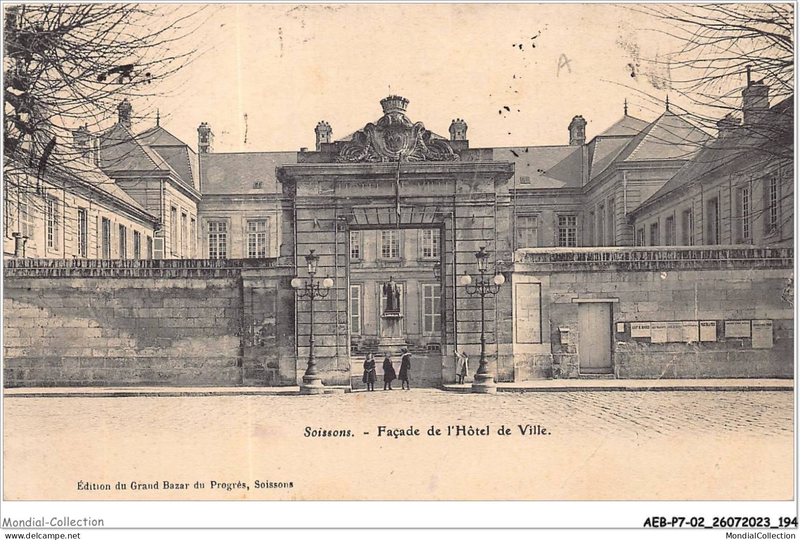 AEBP7-02-0681 - Soissons - Façade De L'Hôtel De Ville  - Soissons
