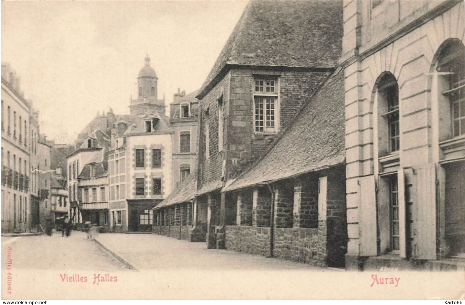 Auray * Place Et Vieilles Halles - Auray