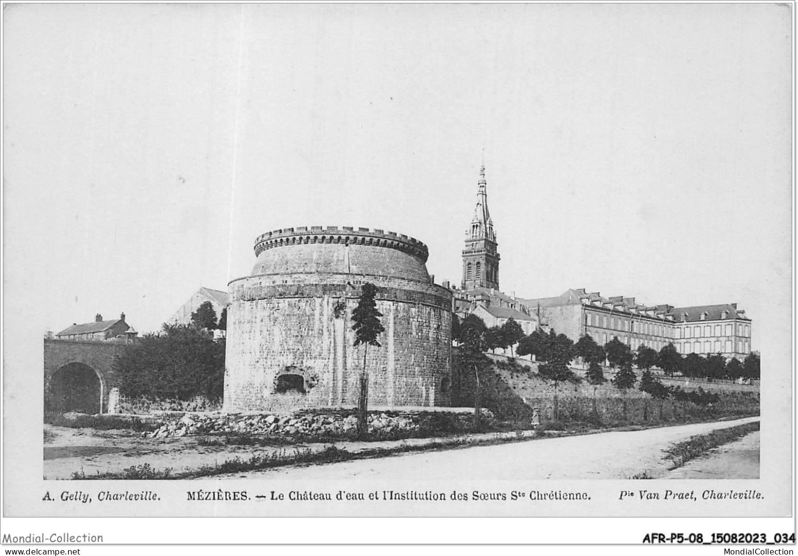 AFRP5-08-0353 - MEZIERES - Le Château D'eau Et L'institution Des Soeurs Ste Chrétienne - Charleville