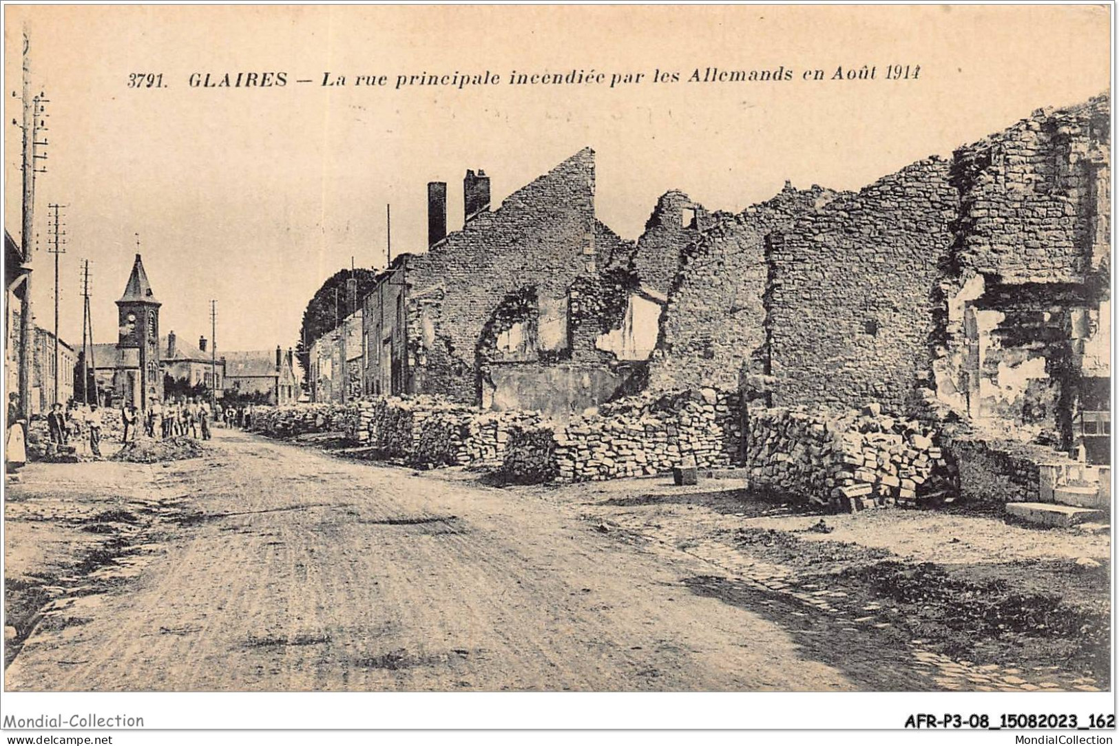 AFRP3-08-0234 - GLAIRES - La Rue Principale Incendiée Par Les Allemands En Août 1914 - Autres & Non Classés