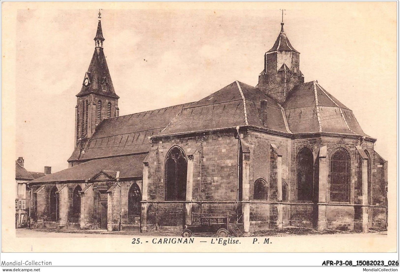 AFRP3-08-0166 - CARIGNAN - L'église - Sedan