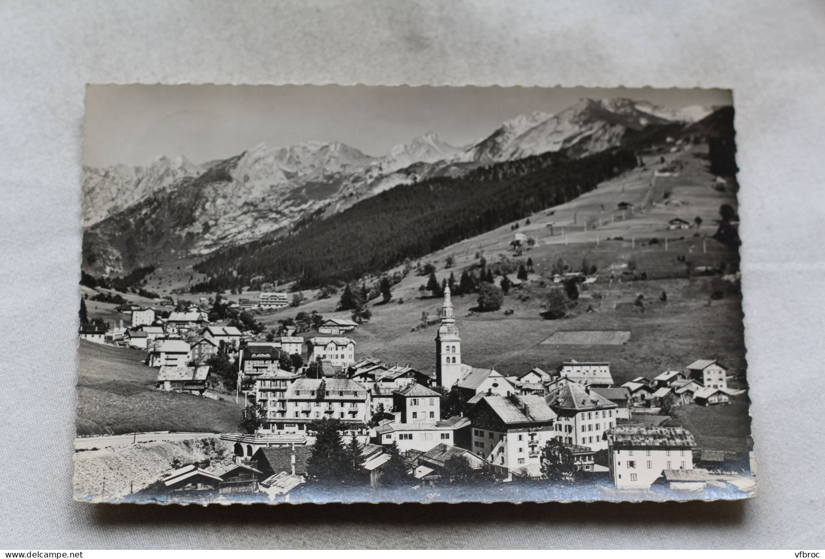 N834, Cpsm 1953, La Clusaz, Vue Générale Et Chaine Des Aravis, Haute Savoie 74 - La Clusaz