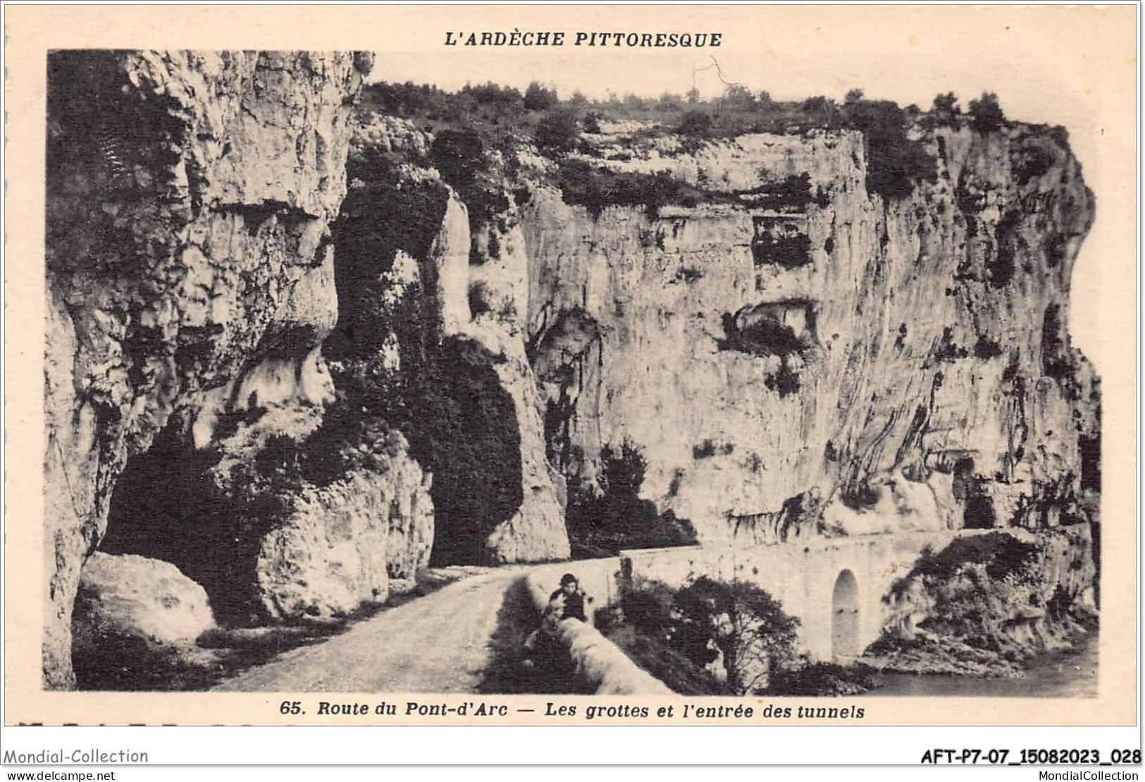 AFTP7-07-0635 - Route Du Pont-d'arc - Les Grottes Et Lentrée Des Tunnels - Vallon Pont D'Arc