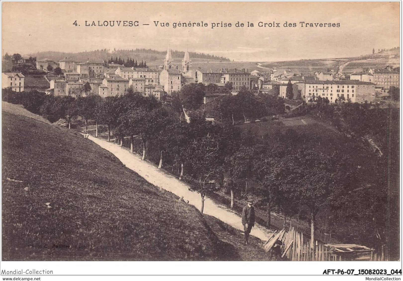 AFTP6-07-0529 - LALOUVESC - Vue Générale Prise De La Croix Des Traverses - La Louvesc