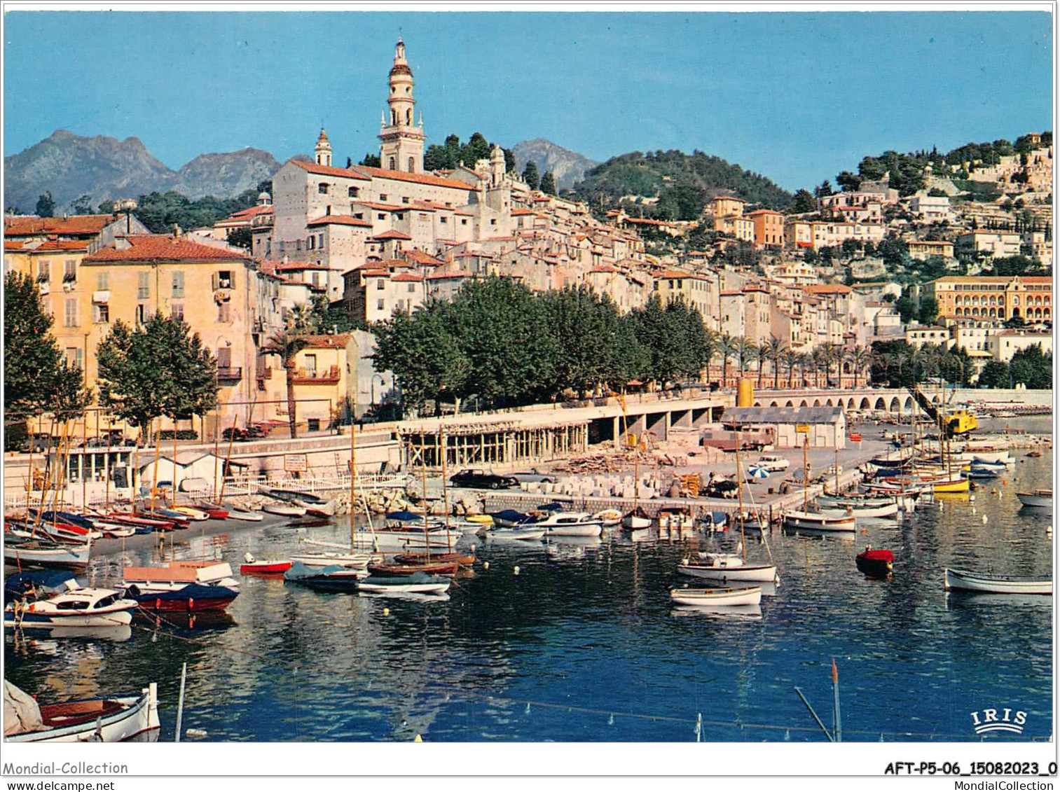 AFTP5-06-0421 - MENTON - Le Port Au Fond La Vieille Ville - Menton