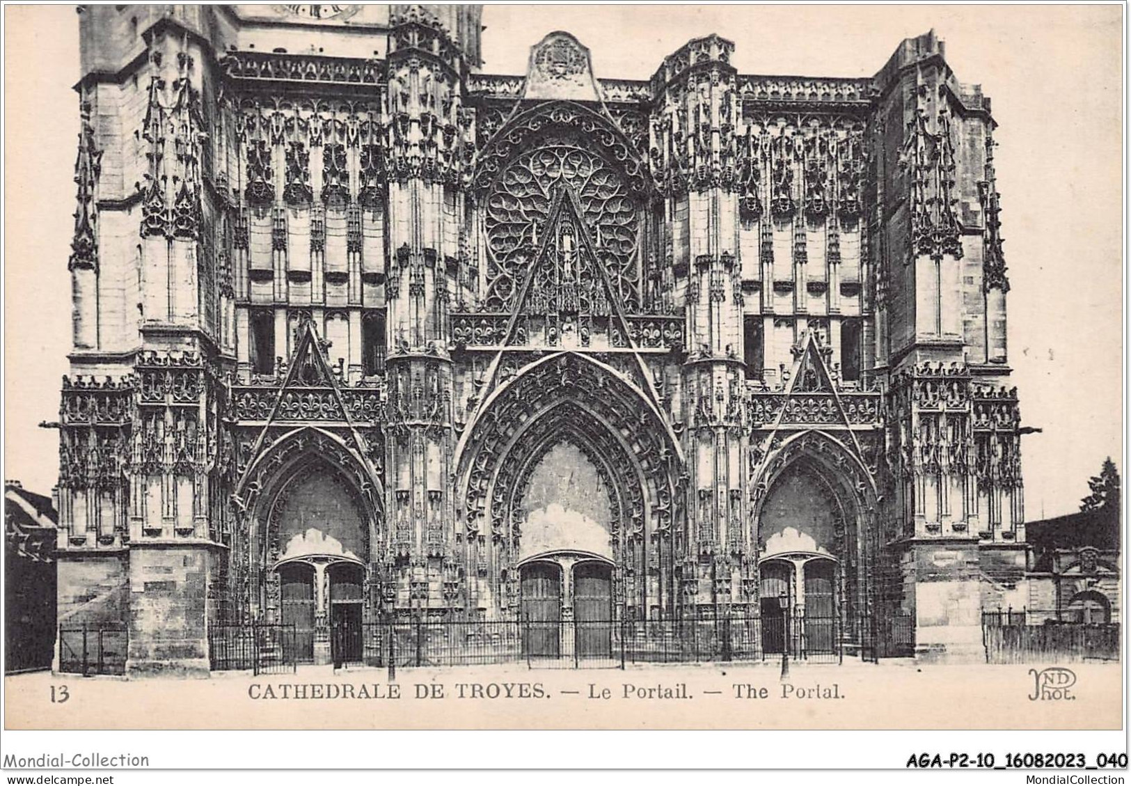 AGAP2-10-0112 - Cathédrale De TROYES - Le Portail  - Troyes